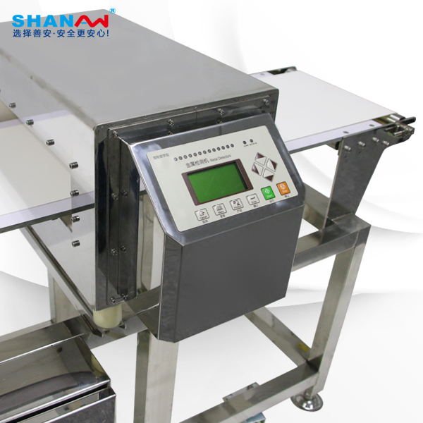 新研發(fā)的新型金屬檢測儀 藥品食品企業(yè)一刀削減勞動成本