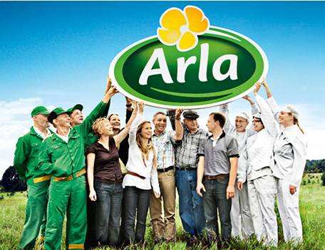 丹麥Arla Foods領(lǐng)導(dǎo)親臨我司了解金屬檢測機并指導(dǎo)工作